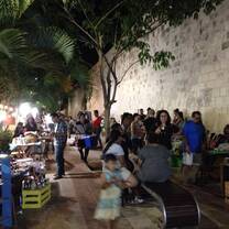 Mercado Verde, a weekly market consisting of local artisans and organic producers