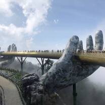 Golden hands bridge