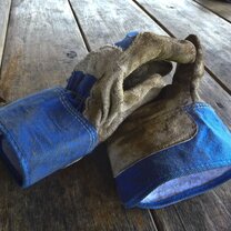 Time to get to work  Don't forget your gloves!