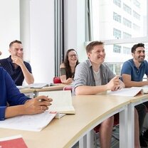 students-during-intensive-class