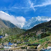 This is a photo that overlooks the Langtang Valley, where we spent the majority of our time volunteering.