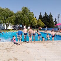 Enjoy in the pool with Spanish teens
