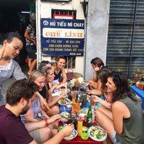 sidewalk meal in Saigon