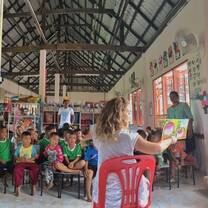 volunteer in Thailand with volsol