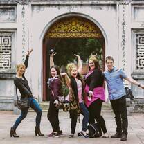 Teaching Interns sightseeing tour
