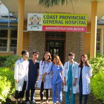 Medical Students at CPGH in Mombasa Kenya