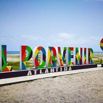 Beautiful 'Playa Porvenir'! El Porvenir is the first town on the mainland of Honduras to ban single-use plastics and our beach is looking great!