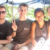 The volunteers on their way to help TRASS!