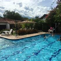 Red Tree Study students relax in their pool during their weekend excursion to Santa Fe
