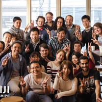 Make friends from around the world in Hong Kong!