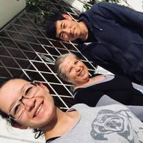 Teacher Majo and teacher Nyra with Takahiro from Japan... :D