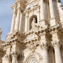 The duomo located at the center of Ortigia