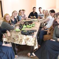 Nice time cooking together with the staff and the Arabic students!