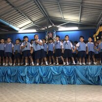 Queen’s birthday song for the kintergardens