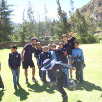 Volunteers Luciana and Vicente -physical education teachers 