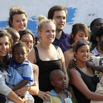 help2kids volunteering team