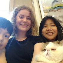My chinise host children and I looking very happy.