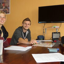 Couples can elect to study together with one teacher  An exclusive group class in Quito