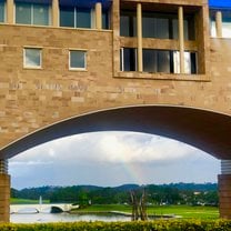 The biggest arch in the southern hemisphere is the main building at Bond University.