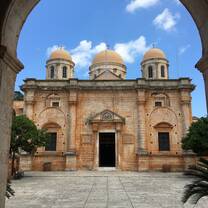 This is a monastery we visited to stray away from the food scene and focus more on Greek culture and history. In order to access such sacred grounds, women must wear a long dress or skirt, with shoulders completely covered, to show respect. Luckily, I dressed accordingly. Those who weren't, however, weren't allowed entry unless they wore a shawl and long skirt supplied to them in the event of these occurrences.