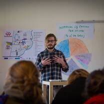 teaching about global perspective at the Necessary teacher training college in Tvind