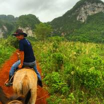Corazon Cuba adventure in Viñales