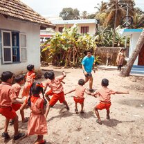 Volunteer to teach in India