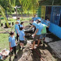 Costa Rica construction volunteering