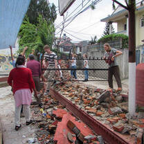 Earthquake Construction 