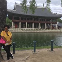 Me visiting a Palace in Seoul...there are like three. 