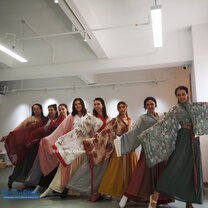 Chinese traditional dance class Chinese traditional dance class