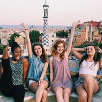 Students group photo at Park Güell in Barcelona