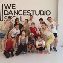 CRCC Asia Interns at We Dance Studio in Seoul