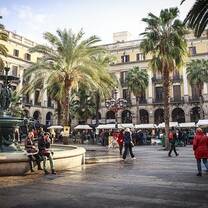 Barcelona's central Plaza Reial