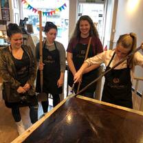 Making Scottish tablet