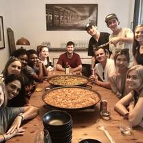 Paella cooking class in Barcelona Program