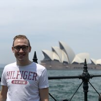 Visiting Sydney with friends