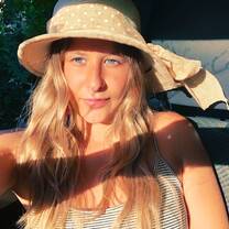 Sunny days on the kibbutz 