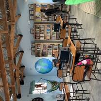 What a beautiful library!