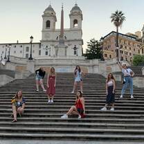 Students posing on the Spanish steps