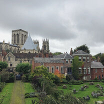 Hotel in York behind York Abbey Castle in York