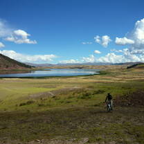 Explore Peru by bike on your days off!