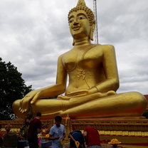 Giant Buddha statue