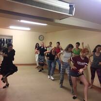 Flamenco dancing workshop with au pairs 