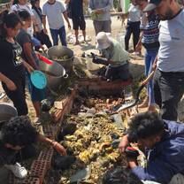 Making Pachamanca