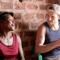 Learning how to make bowls in Kiteza