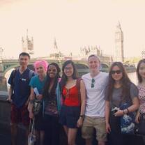 Students from the Global London module pose across the river from the Houses of Parliament and Big Ben