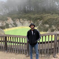 Wai-O-Tapu Thermal Wonderland in New Zealand 