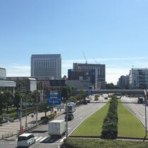 A Look at Makuhari A view of some of the roads and buildings not far from the KUIS campus