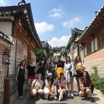 EF students exploring the streets of Seoul